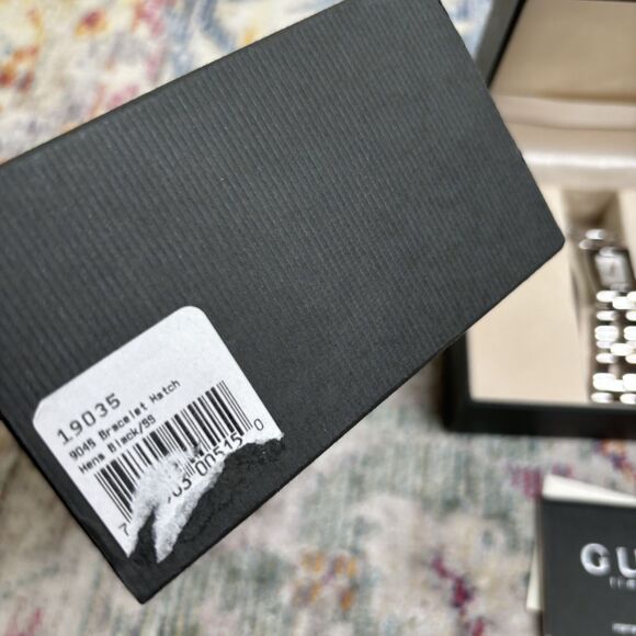 Gucci 2305L Quartz Silver Square Watch - Picture 4 of 9